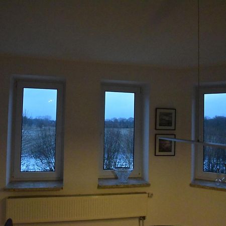 Grosszuegige Wohnung Auf Resthof 제벤슈테트 외부 사진